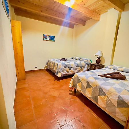 Hostal Dulces Suenos Panajachel Esterno foto