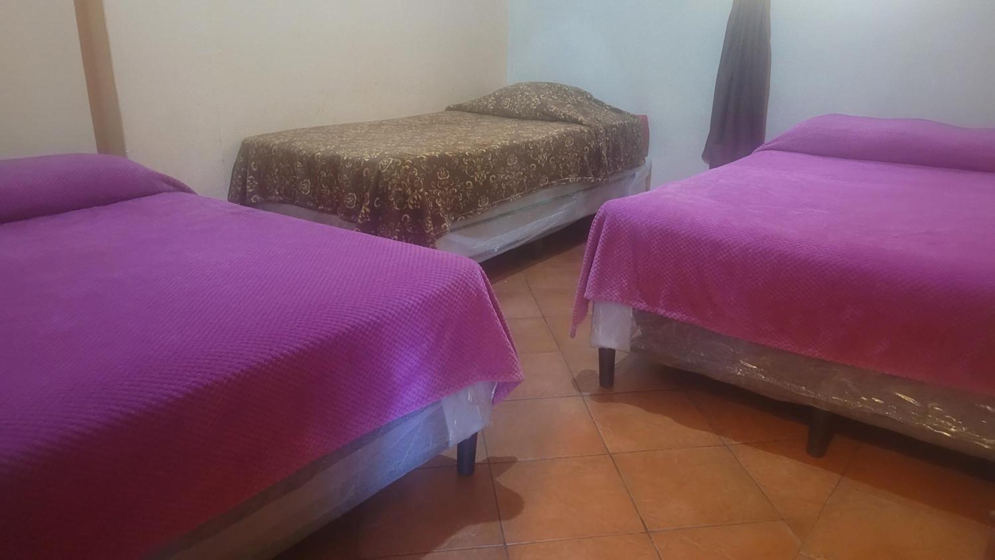 Hostal Dulces Suenos Panajachel Esterno foto