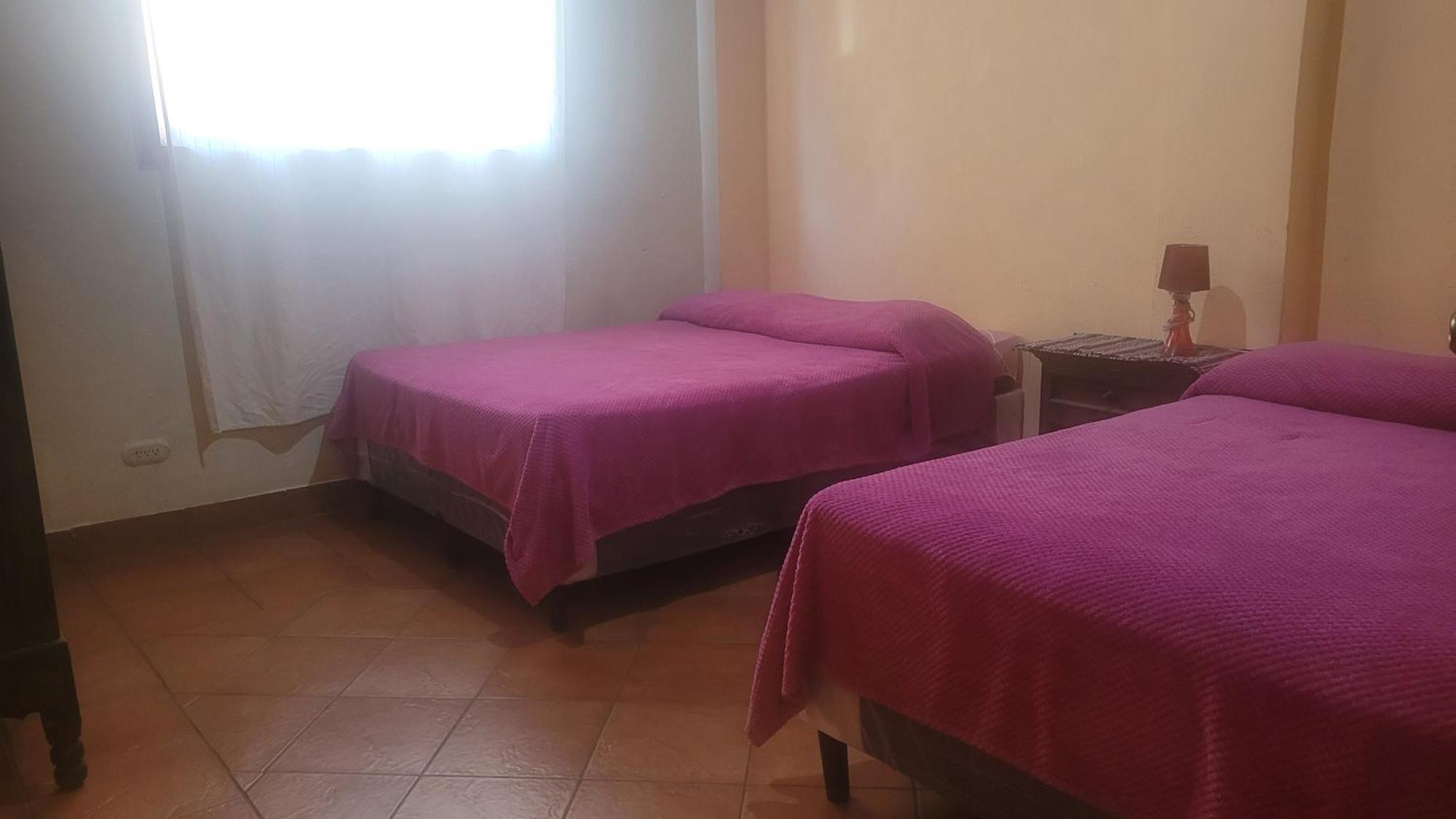 Hostal Dulces Suenos Panajachel Esterno foto