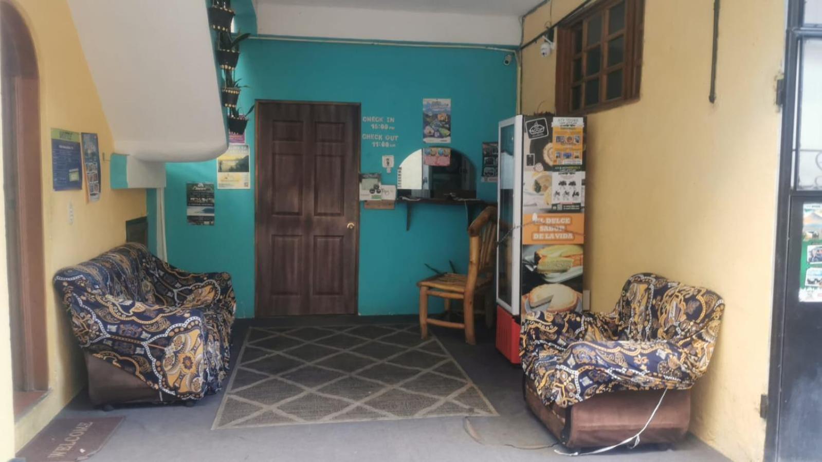 Hostal Dulces Suenos Panajachel Esterno foto